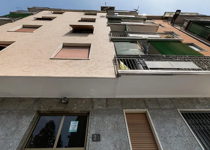 La Veranda - Bright Top Floor With Views Of The Madonnina